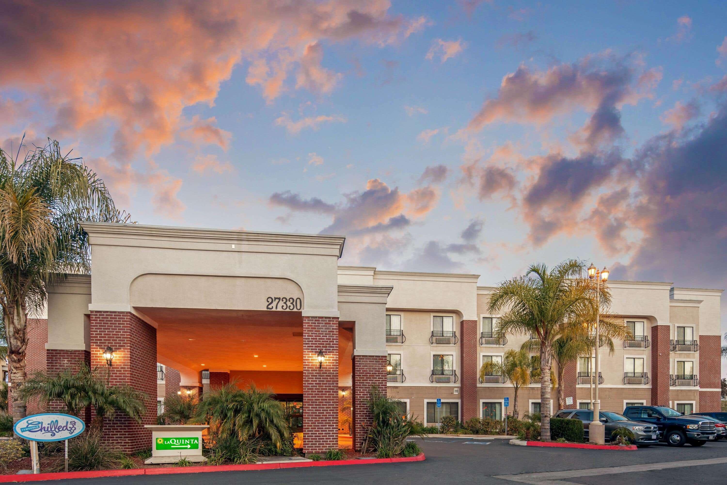 La Quinta By Wyndham Temecula Hotel Exterior photo